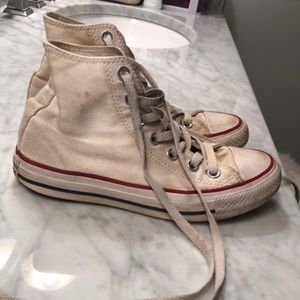 Converse Shoes - Hightop Coverse Converse Shoes - Hightop Coverse